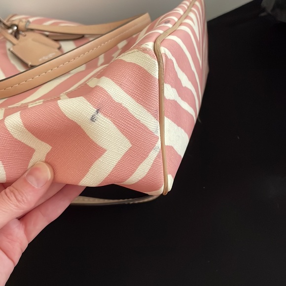 Coach Tote - Picture 13 of 16